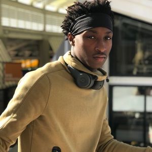 Meet your Posher, Christopher